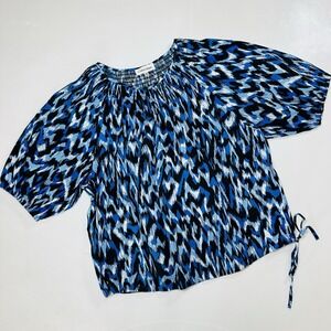 Calvin Klein Women's Small Blue Abstract Print Short Sleeve Blouse Smocked Neck